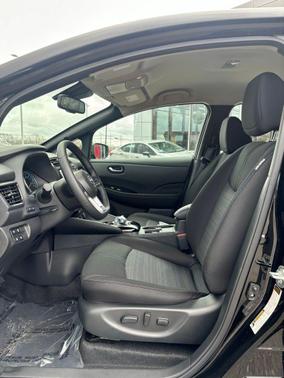 2025 Nissan Leaf SV PLUS