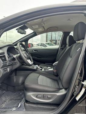 2025 Nissan Leaf SV PLUS