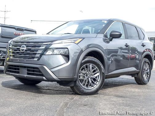 Gun Metallic 2024 Nissan Rogue S