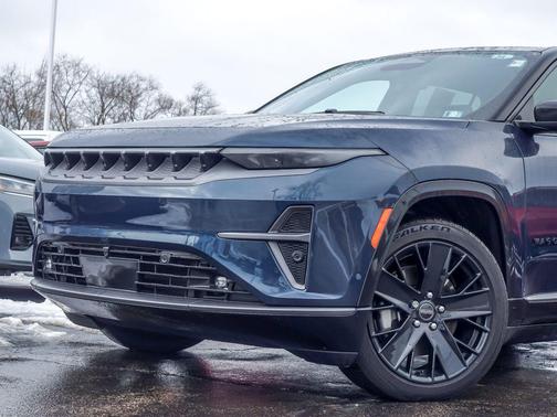 2024 Jeep Wagoneer S Launch Edition