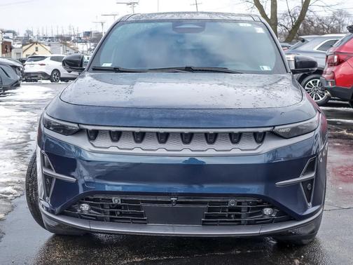 2024 Jeep Wagoneer S Launch Edition