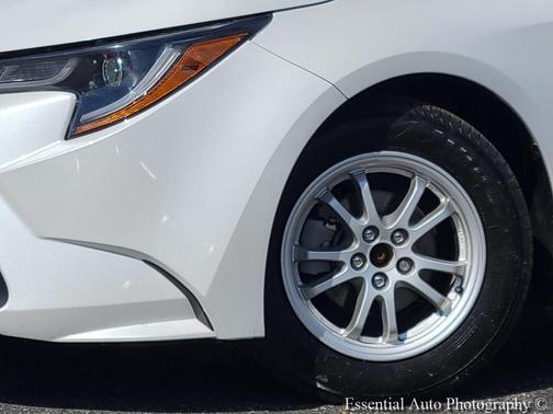 Wind Chill Pearl 2022 Toyota Corolla Hybrid LE