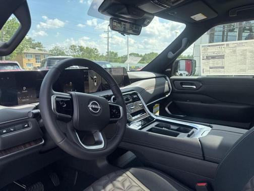 2025 Nissan Armada Platinum 4WD