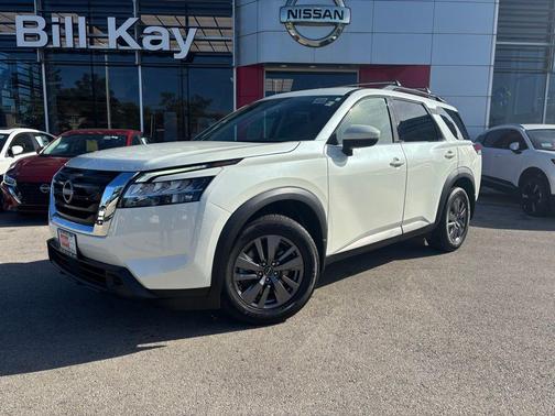 2022 Nissan Pathfinder SV 4WD