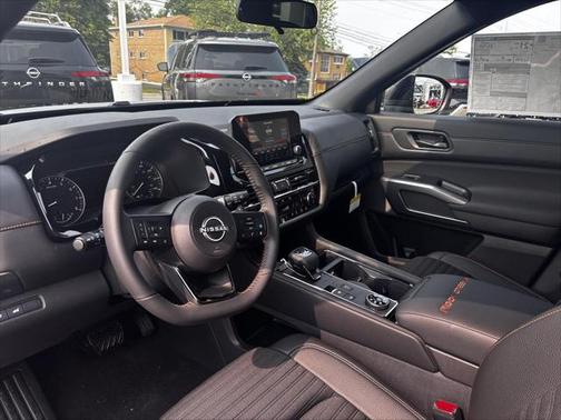 2025 Nissan Pathfinder Rock Creek 4WD