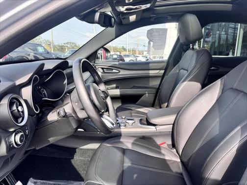 2022 Alfa Romeo Stelvio Ti