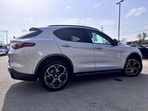 2022 Alfa Romeo Stelvio Ti