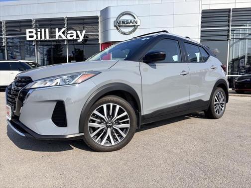 2022 Nissan Kicks SV