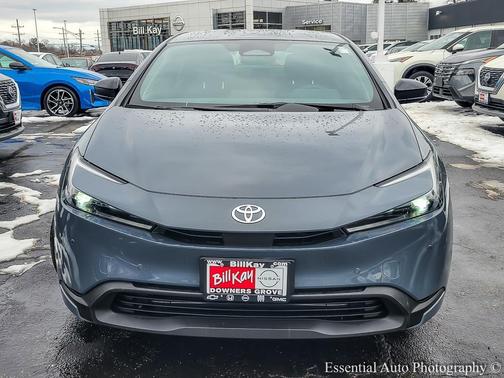 2025 Toyota Prius LE