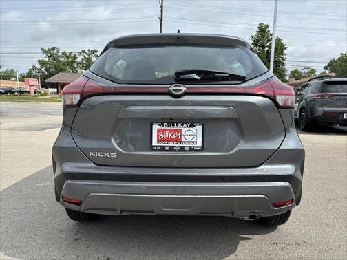 2025 Nissan Kicks S