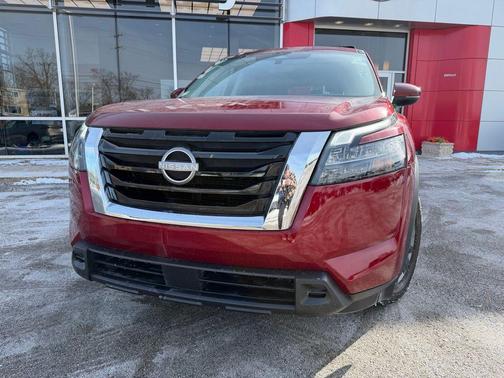 2023 Nissan Pathfinder SV 4WD