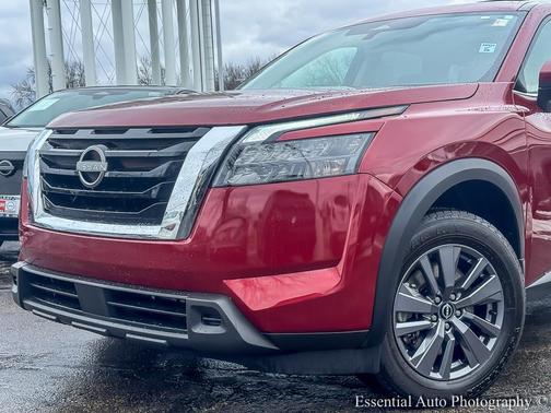 2023 Nissan Pathfinder SV 4WD