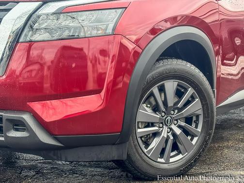 2023 Nissan Pathfinder SV 4WD