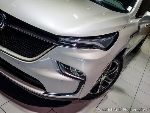 2022 Buick Enclave AWD Essence