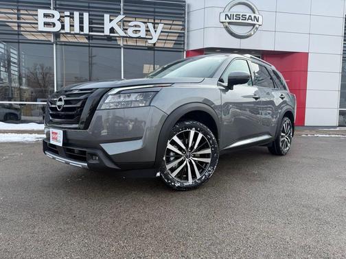 2025 Nissan Pathfinder Platinum 4WD