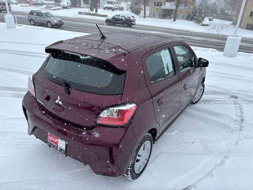 2024 Mitsubishi Mirage ES