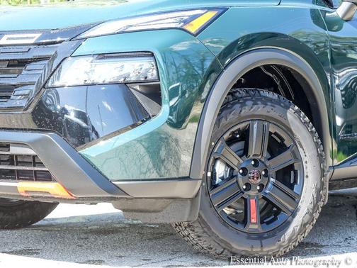 Obsidian Green 2026 Nissan Rogue Rock Creek