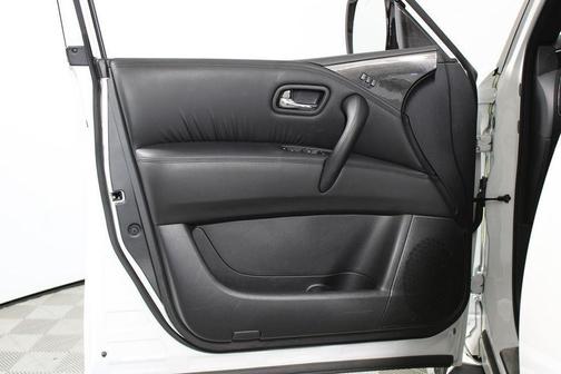 Aspen White Tricoat 2023 Nissan Armada SL 4WD