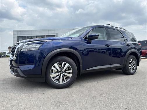 2025 Nissan Pathfinder SL 4WD