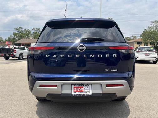 2025 Nissan Pathfinder SL 4WD