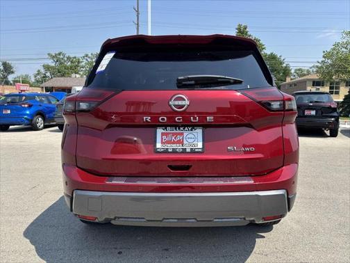 2025 Nissan Rogue SL