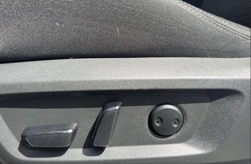 Gun Metallic 2023 Nissan Rogue SV