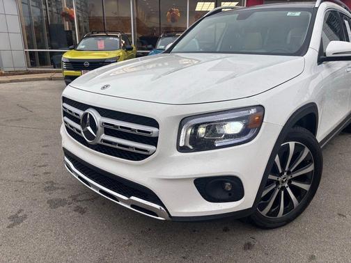 2022 Mercedes-Benz GLB 250 4MATIC