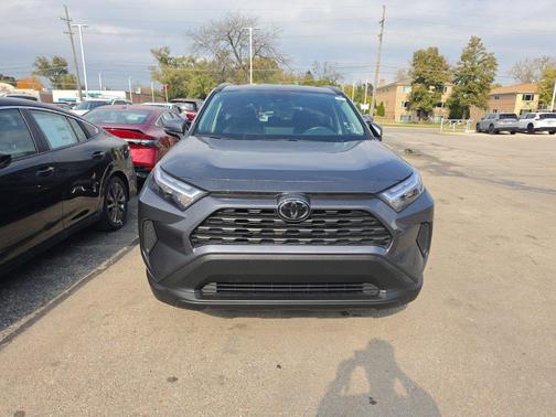 Magnetic Gray Metallic 2025 Toyota RAV4 Hybrid XLE