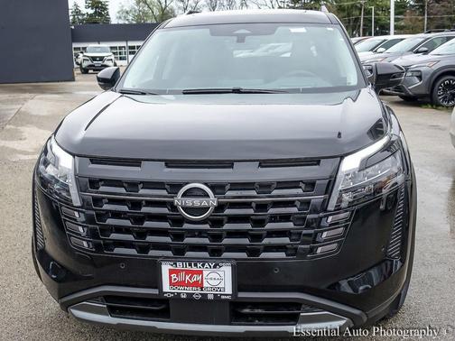 Super Black 2026 Nissan Pathfinder Platinum
