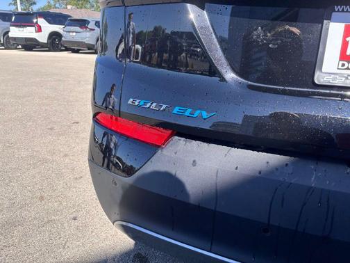 2022 Chevrolet Bolt EUV FWD LT