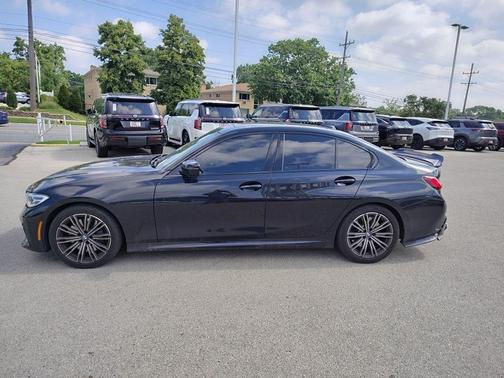 Black Sapphire Metallic 2021 BMW M340 M340i xDrive Sedan
