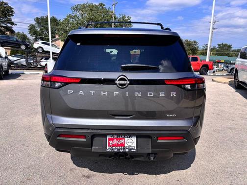 2025 Nissan Pathfinder SV 4WD