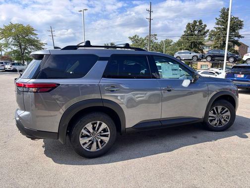 2025 Nissan Pathfinder SV 4WD