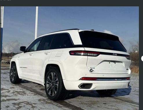 2022 Jeep Grand Cherokee 4xe Summit