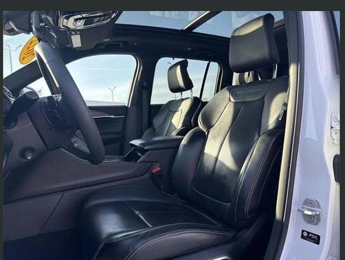 2022 Jeep Grand Cherokee 4xe Summit