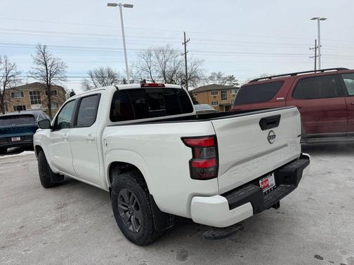 2026 Nissan Frontier SV