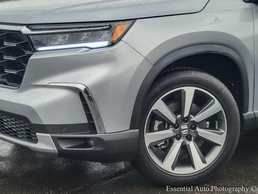 2023 Honda Pilot AWD Elite