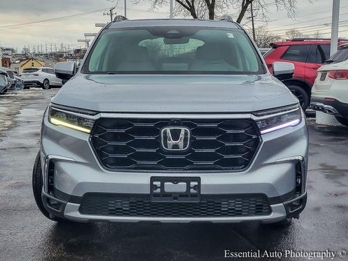2023 Honda Pilot AWD Elite