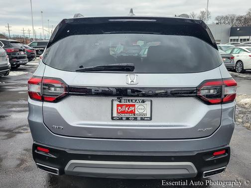 2023 Honda Pilot AWD Elite