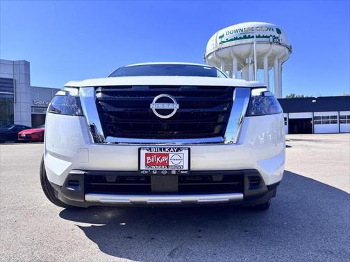 2025 Nissan Pathfinder Platinum 4WD