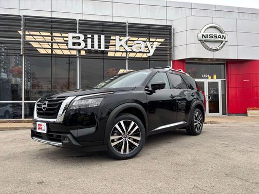 2025 Nissan Pathfinder Platinum 4WD