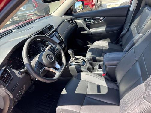 Scarlet Ember Tintcoat 2020 Nissan Rogue SL