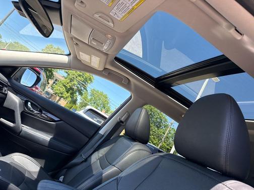 Scarlet Ember Tintcoat 2020 Nissan Rogue SL