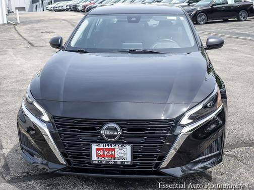 Super Black Clearcoat 2025 Nissan Altima 2.5 SV