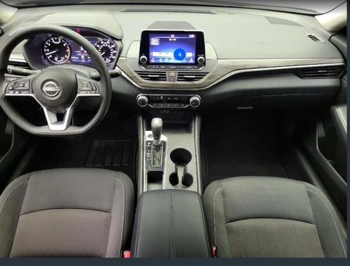 Super Black Clearcoat 2025 Nissan Altima 2.5 SV