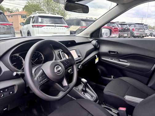 2025 Nissan Kicks S
