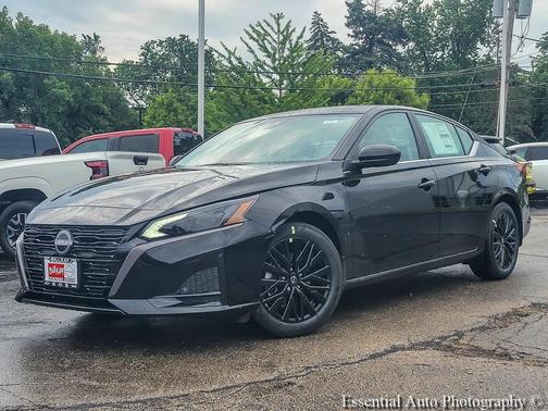 Super Black Clearcoat 2026 Nissan Altima 2.5 SV