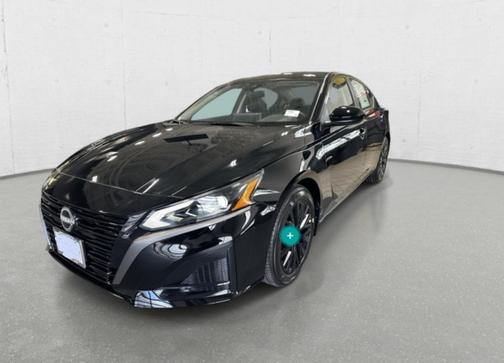 Super Black Clearcoat 2026 Nissan Altima 2.5 SV