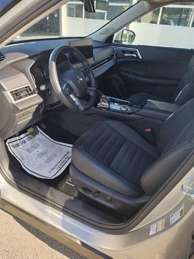 Red Diamond 2022 Mitsubishi Outlander SEL S-AWC