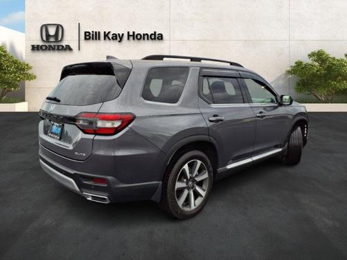 2025 Honda Pilot Elite